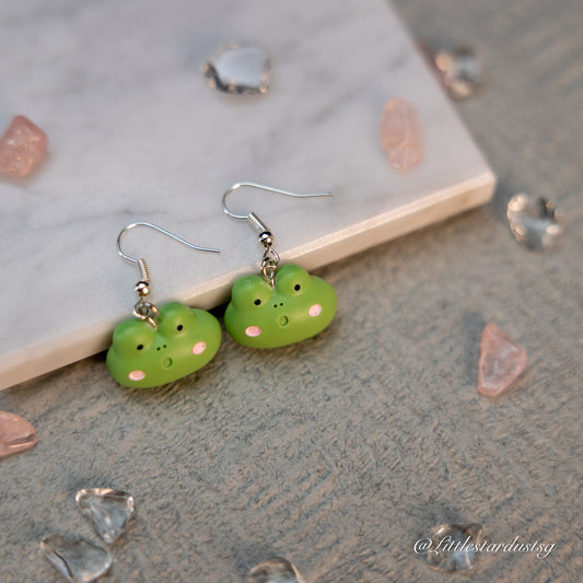 Blushing Froggie | Earrings
